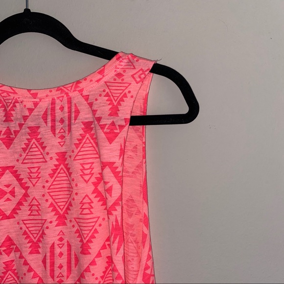 🆕 VS PINK | Neon Pink Aztec/Tribal Tank - Picture 5 of 5